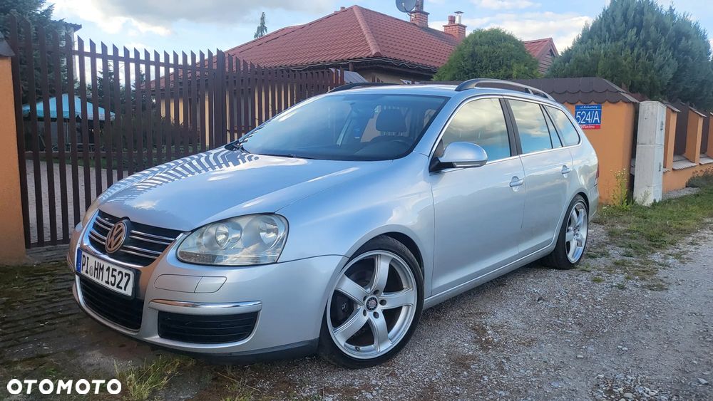 Volkswagen Golf 1.9 TDI DPF Sportline - 1