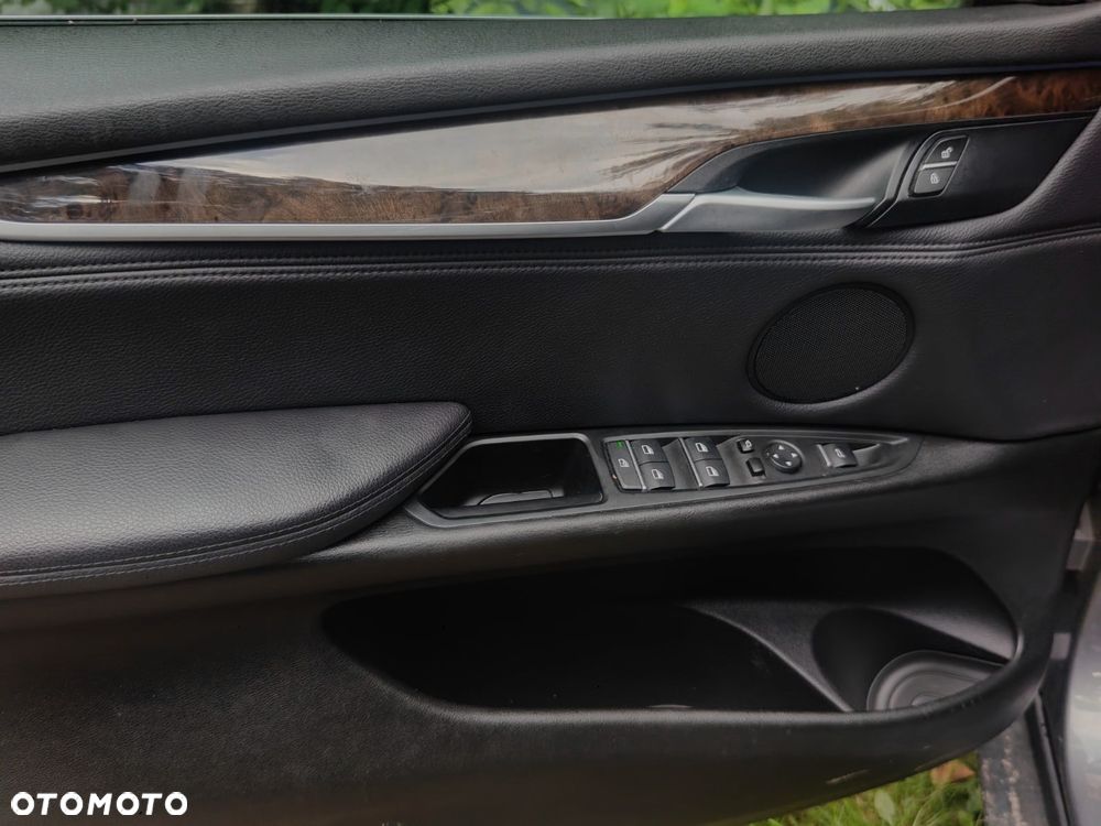 BMW X5 - 16