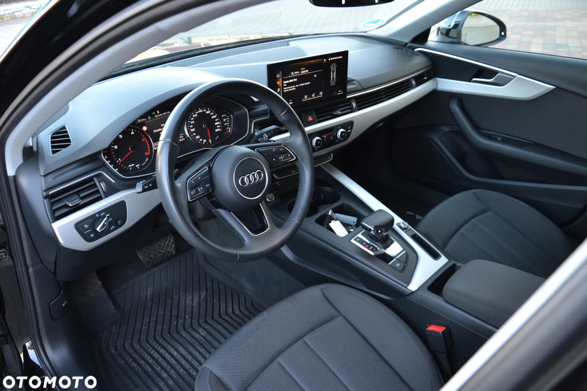 Audi A4 - 16