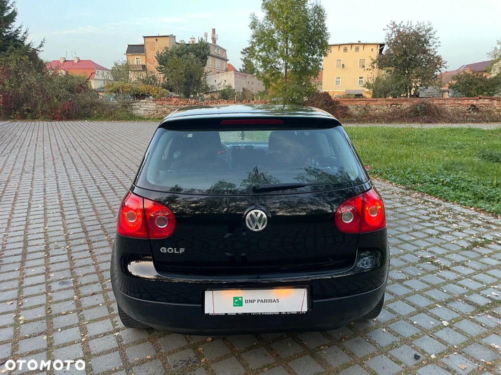 Volkswagen Golf ver-v-1-4-entry - 12