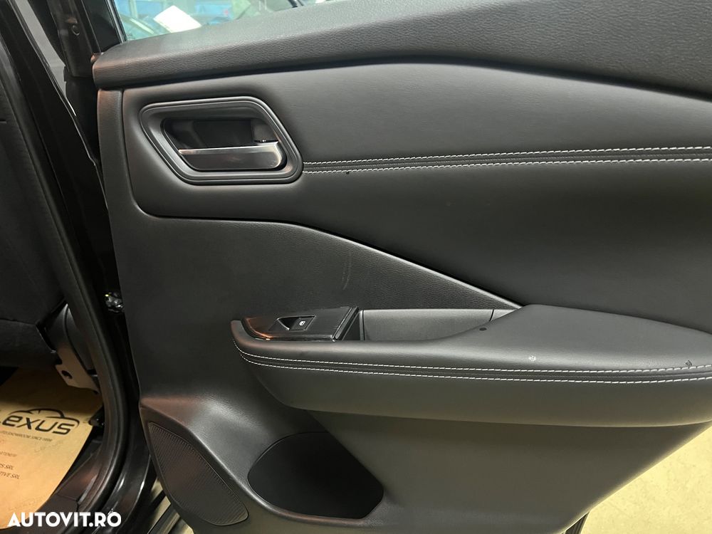 Nissan Qashqai 1.3 DIG-T MHEV Xtronic N-Connecta - 17