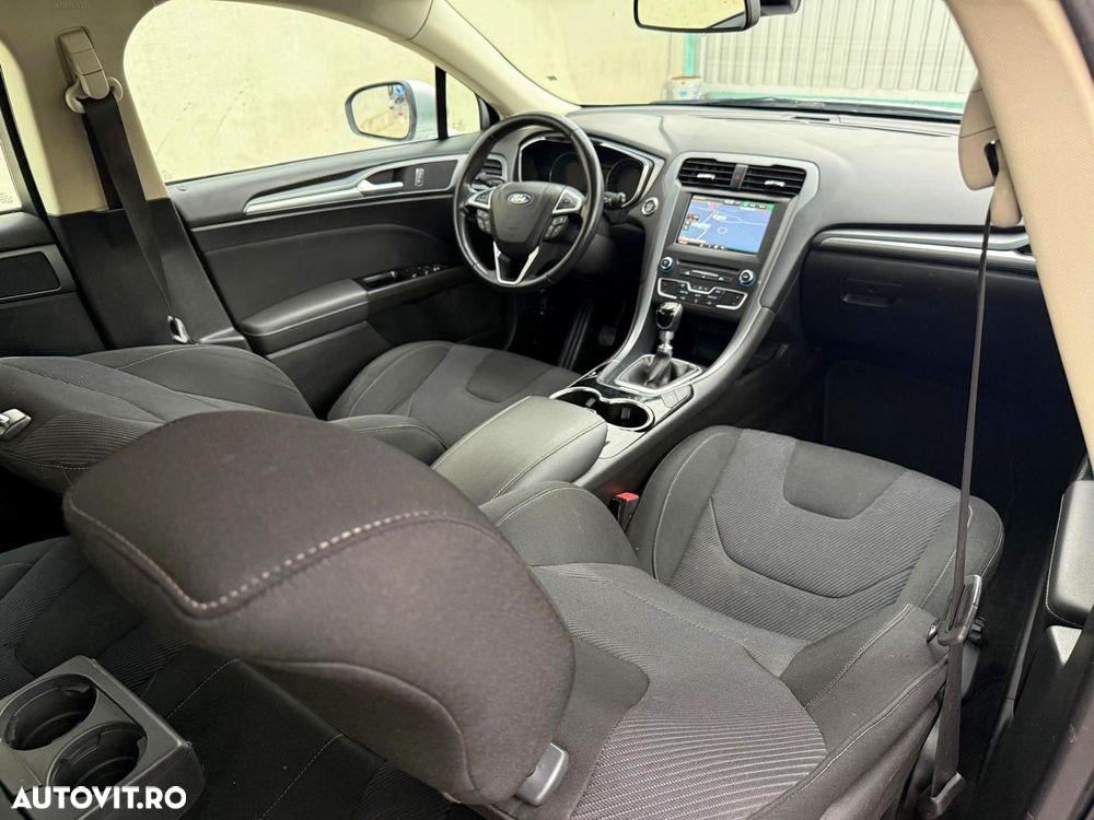 Ford Mondeo - 4
