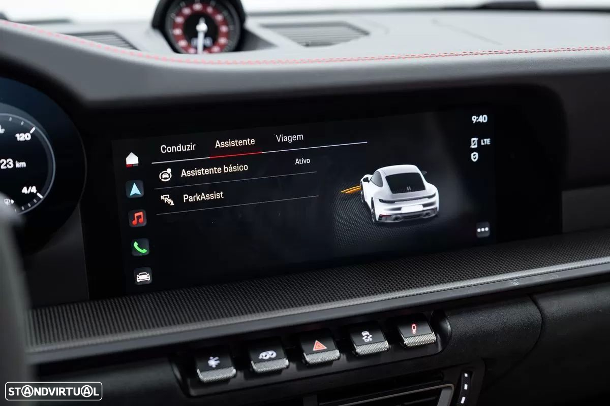 Porsche 911 (992) Carrera 4 GTS PDK - 47