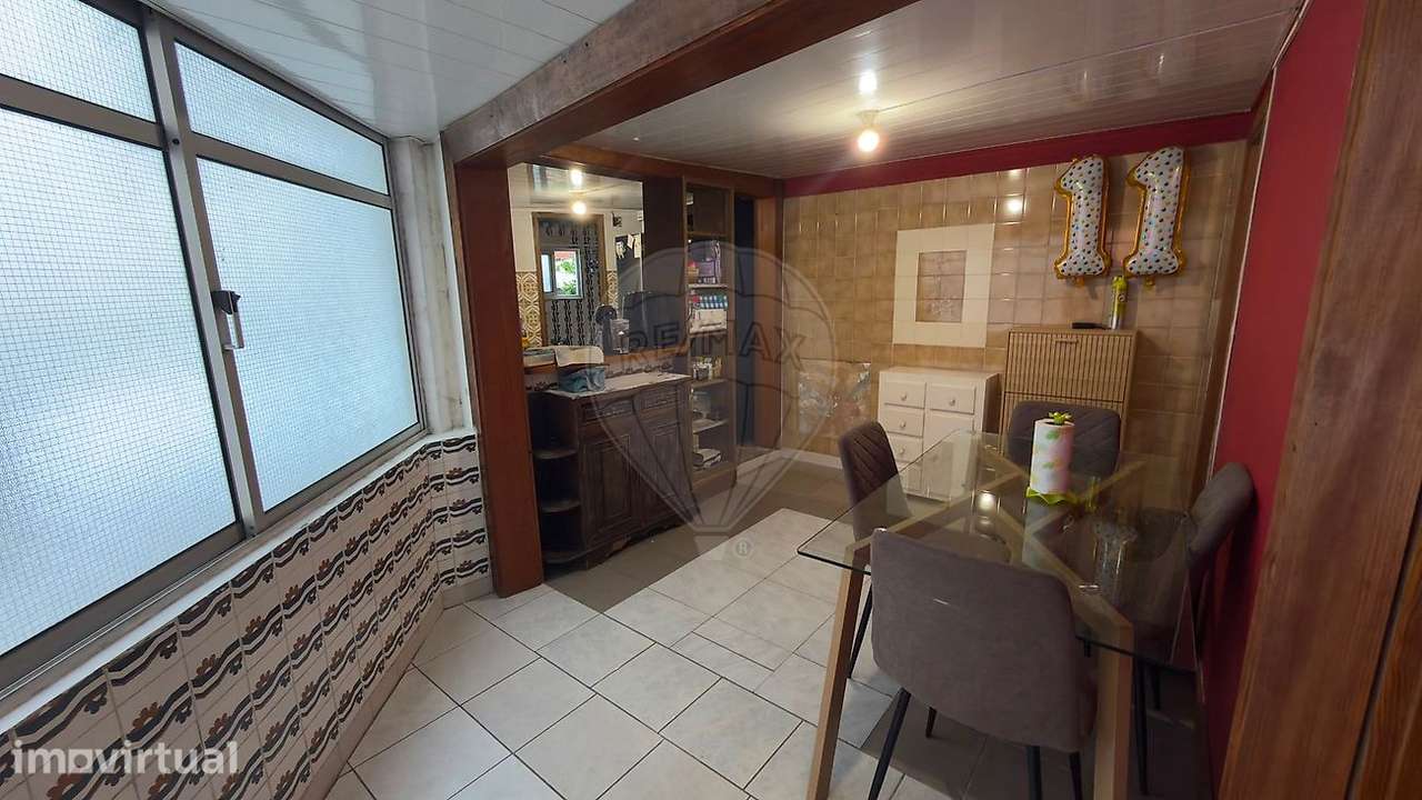 Moradia T2 para venda - Grande imagem: 2/21