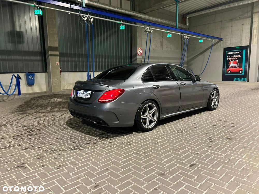 Mercedes-Benz Klasa C 180 7G-TRONIC AMG Line - 17
