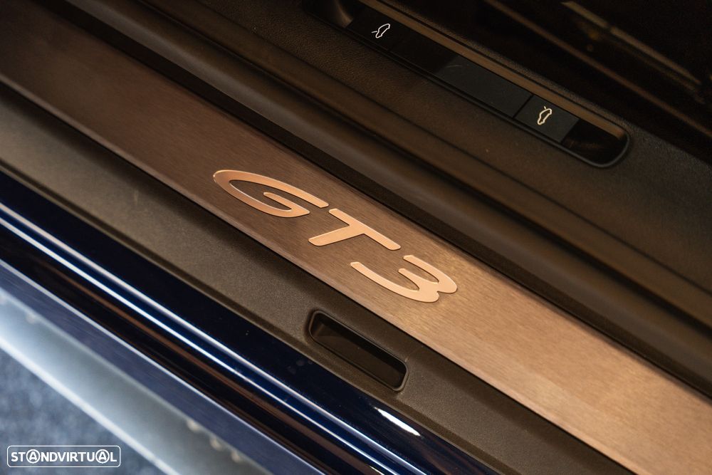 Porsche 911 (992) GT3 PDK - 13