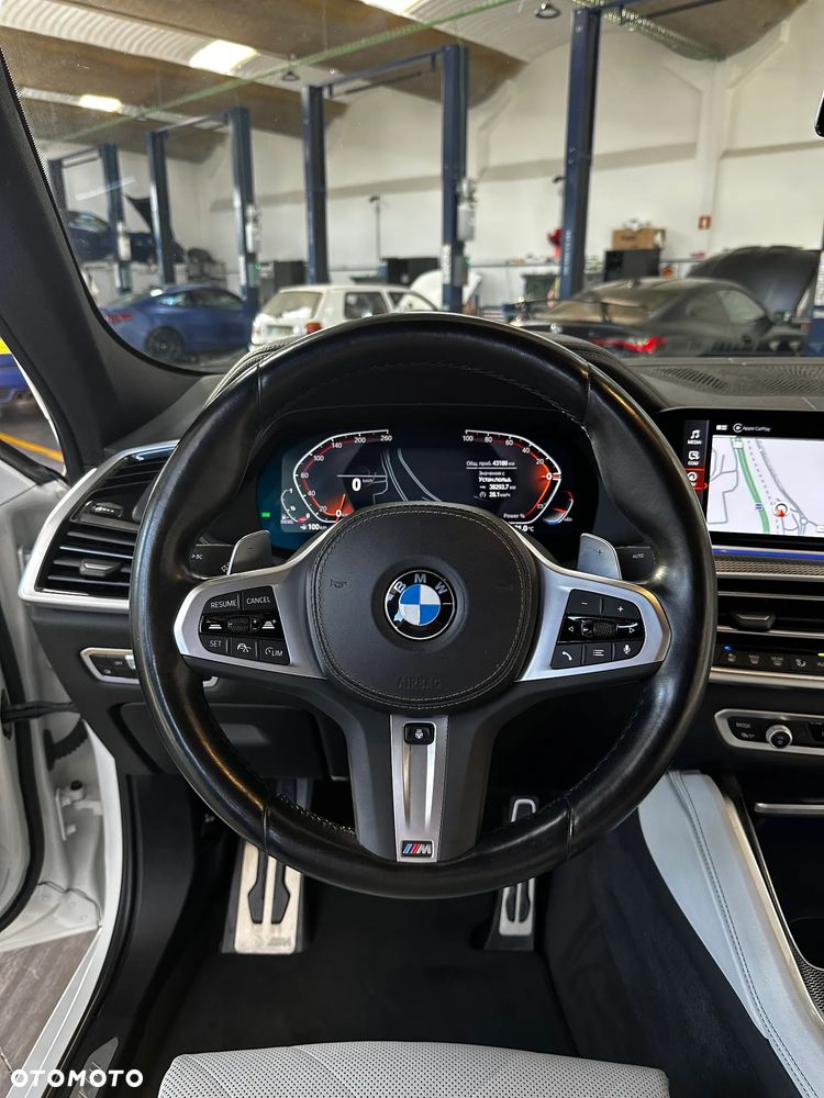 BMW X6 - 10