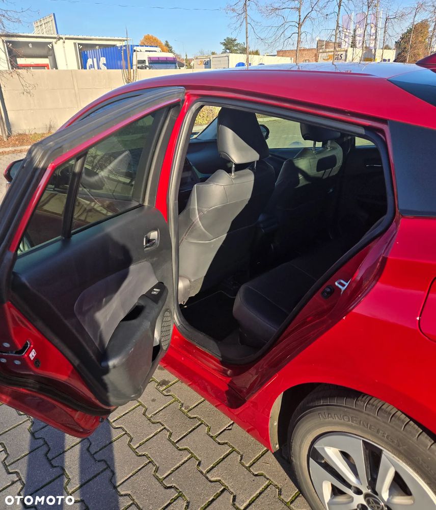 Toyota Prius Hybrid Executive - 8