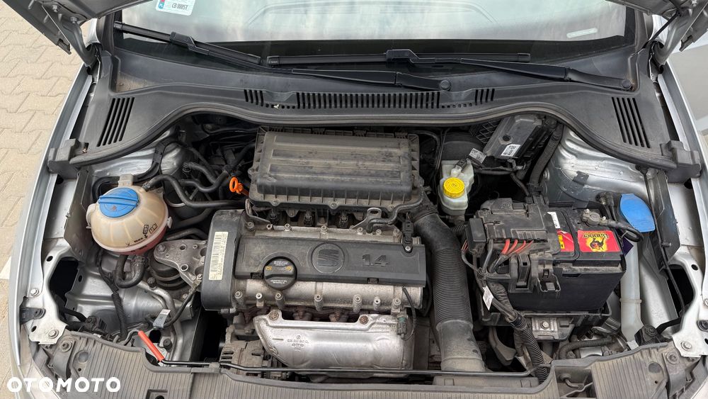 Seat Ibiza 1.4 16V Reference - 10