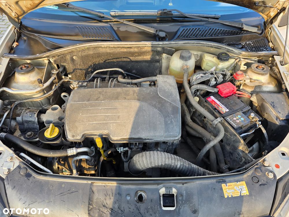 Renault Thalia 1.2 16V All Inclusive Euro5 - 6