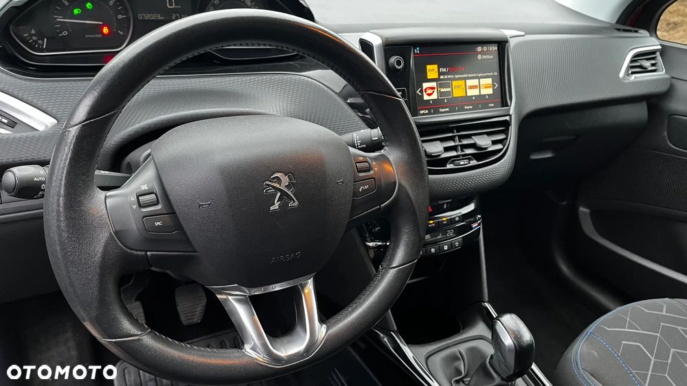 Peugeot 2008 PureTech 82 Style - 11
