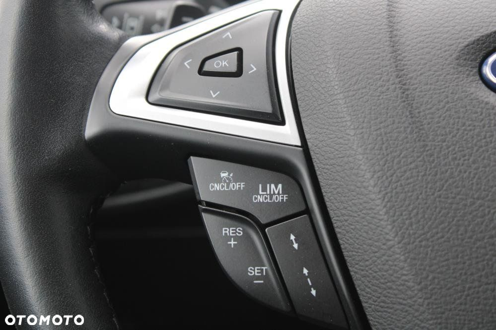 Ford S-Max - 29