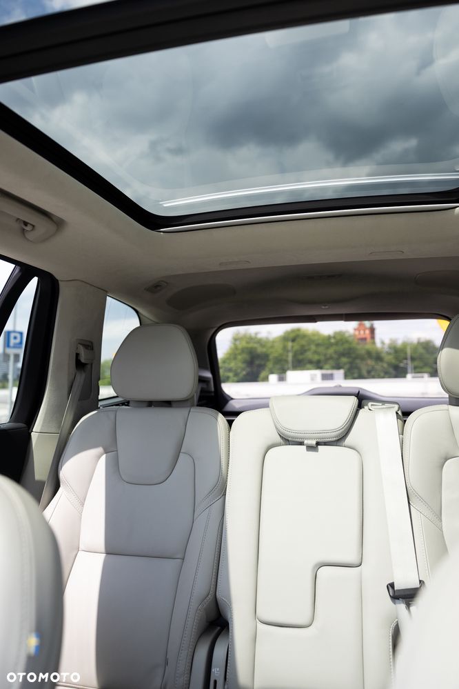 Volvo XC 90 T8 AWD Plug-In Hybrid Inscription 7os - 39