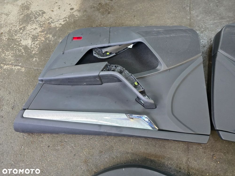 Komplet boczków drzwi skoda octavia III kombi - 4