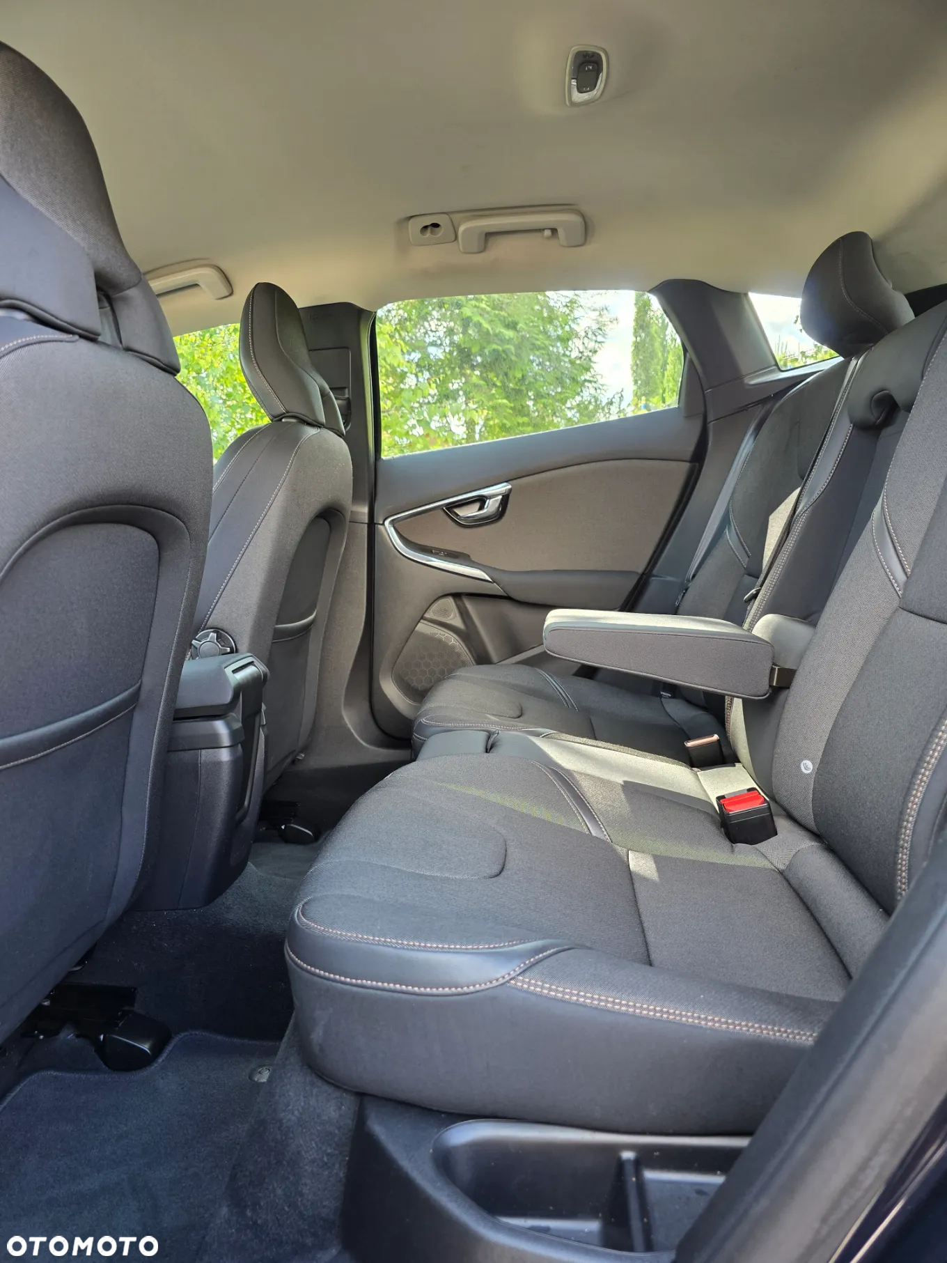 Volvo V40 Cross Country D2 Drive-E SCR Dynamic Edition - 30