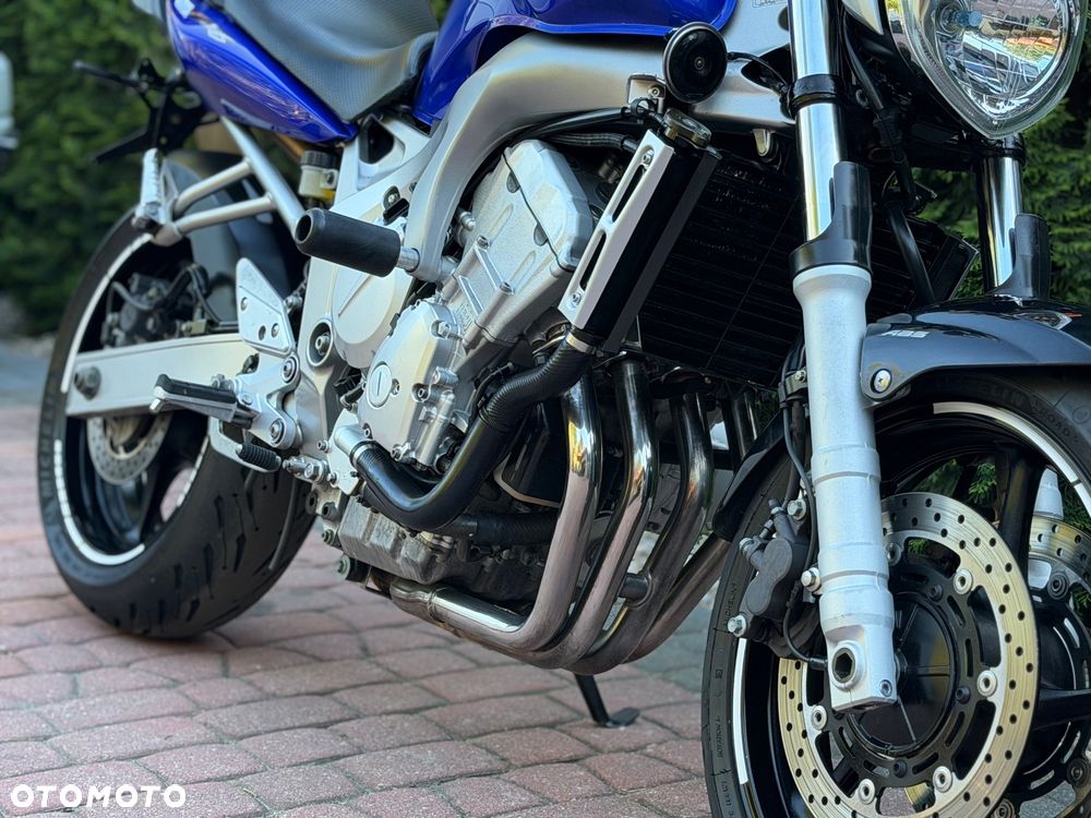 Yamaha FZ6 - 12