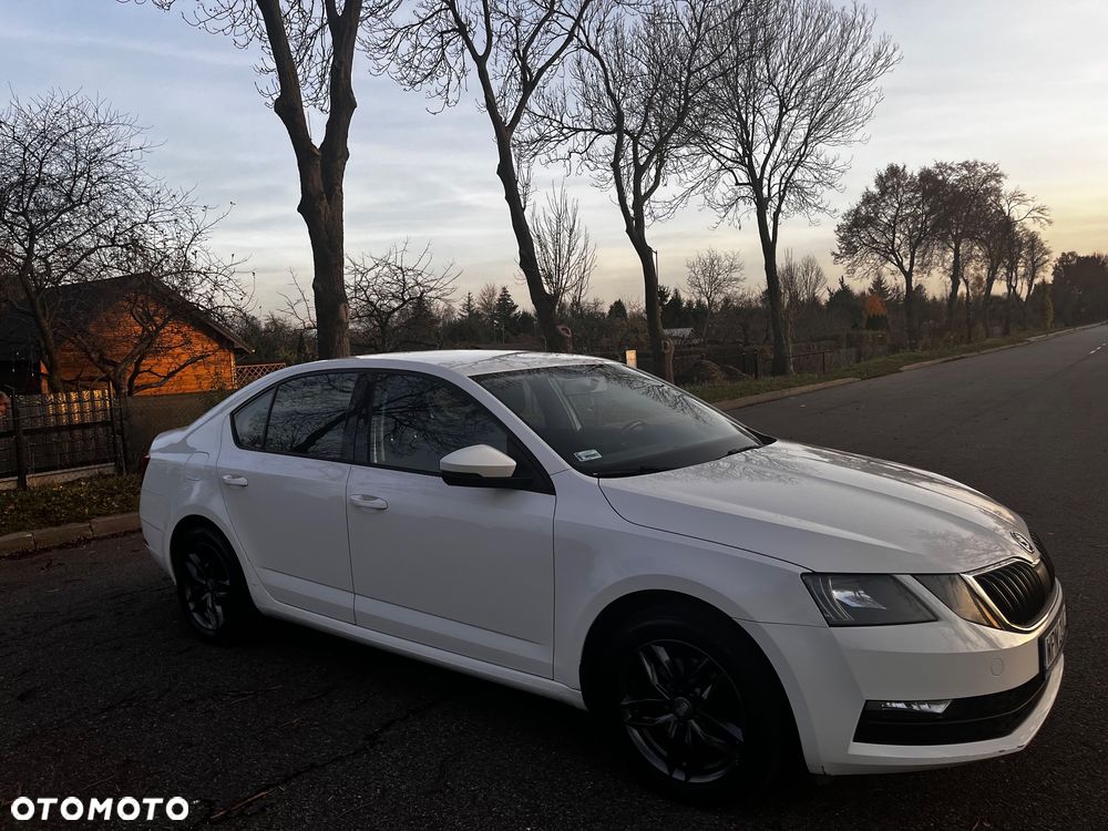 Skoda Octavia 1.4 TSI Active - 4