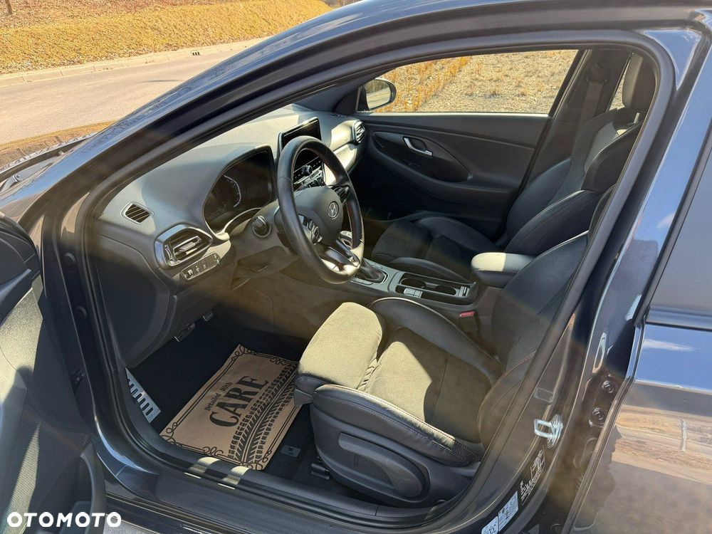 Hyundai i30 1.5 T-GDI 48V-Hybrid DCT N-Line - 14
