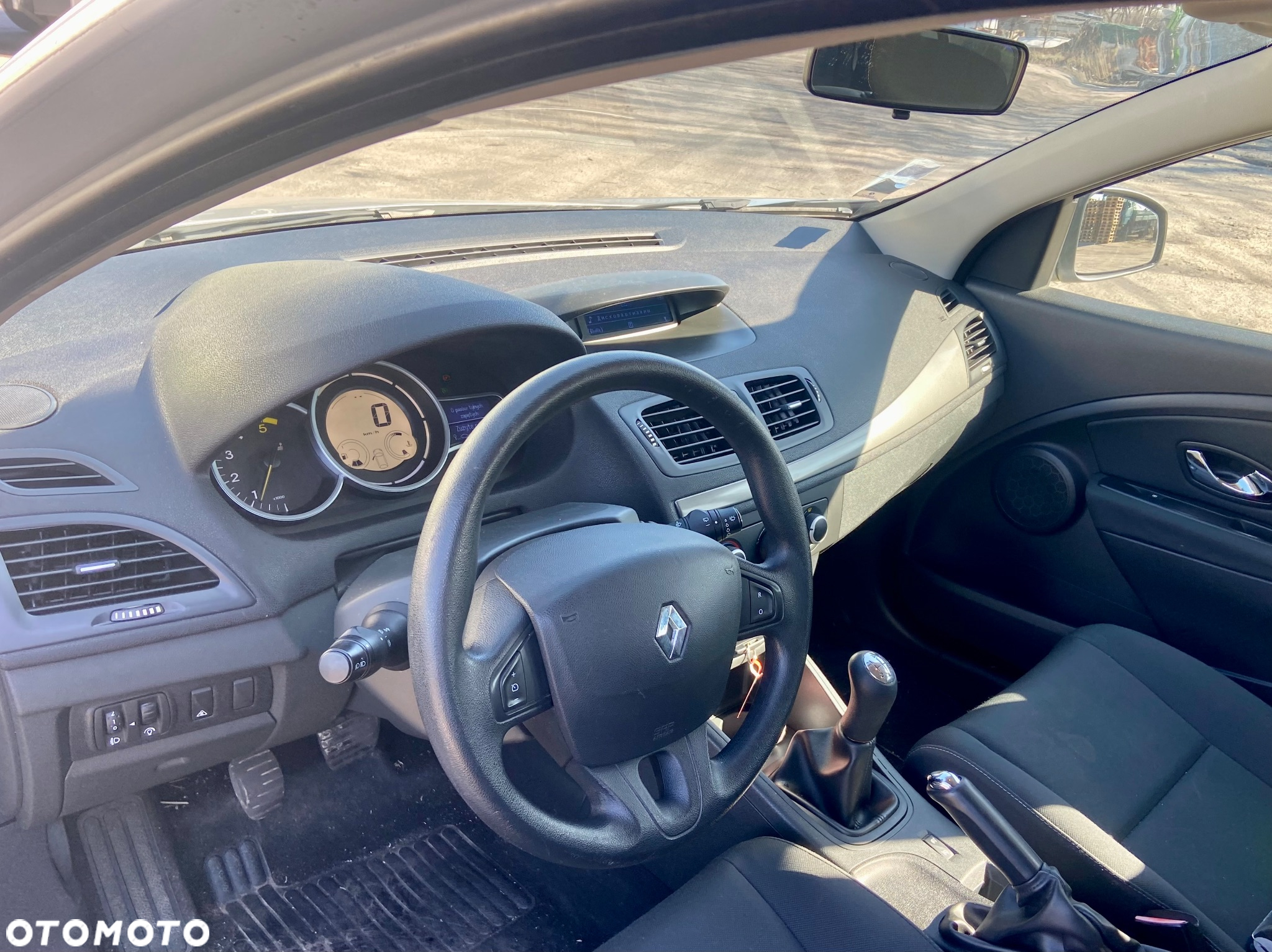 Renault Megane 1.5 dCi Expression - 9