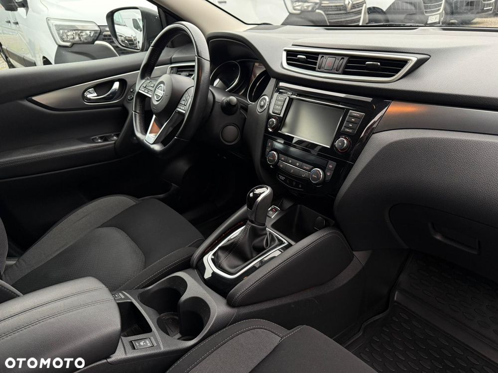 Nissan Qashqai 1.7 dCi 4x4 Tekna Xtronic - 20