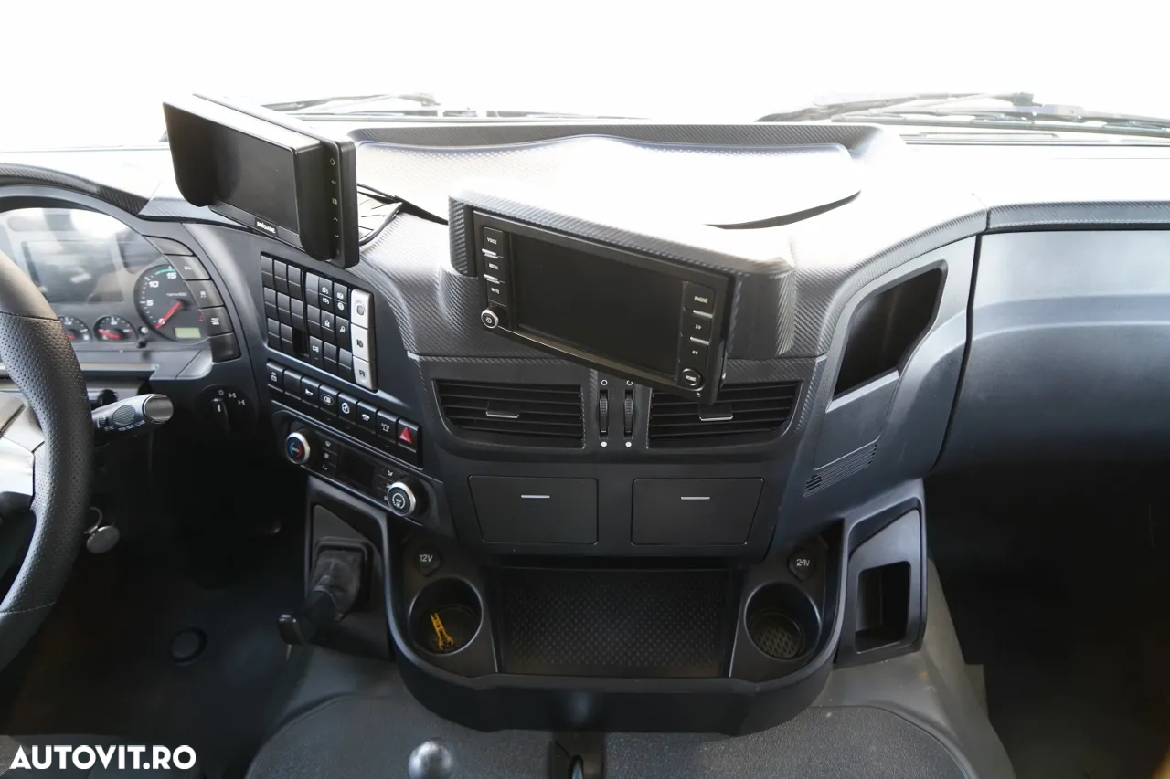 Iveco 400 SL X-WAY STRALIS / 8X4 / BETONIERĂ / IMER / ANVELOPE 100% / JANTE DIN ALIAJ / - 31