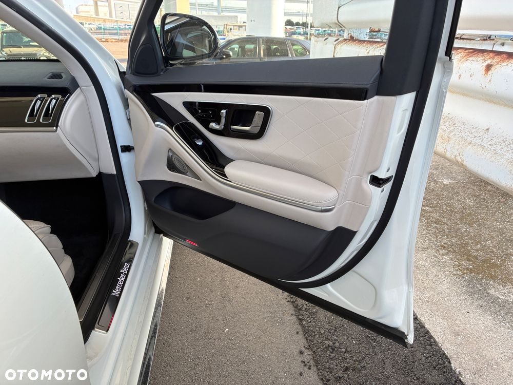 Mercedes-Benz Klasa S 400 d 4-Matic AMG Line 9G-TRONIC - 22
