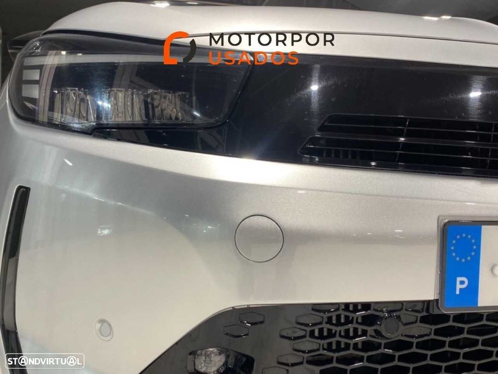 Opel Corsa 1.2 T GS - 21