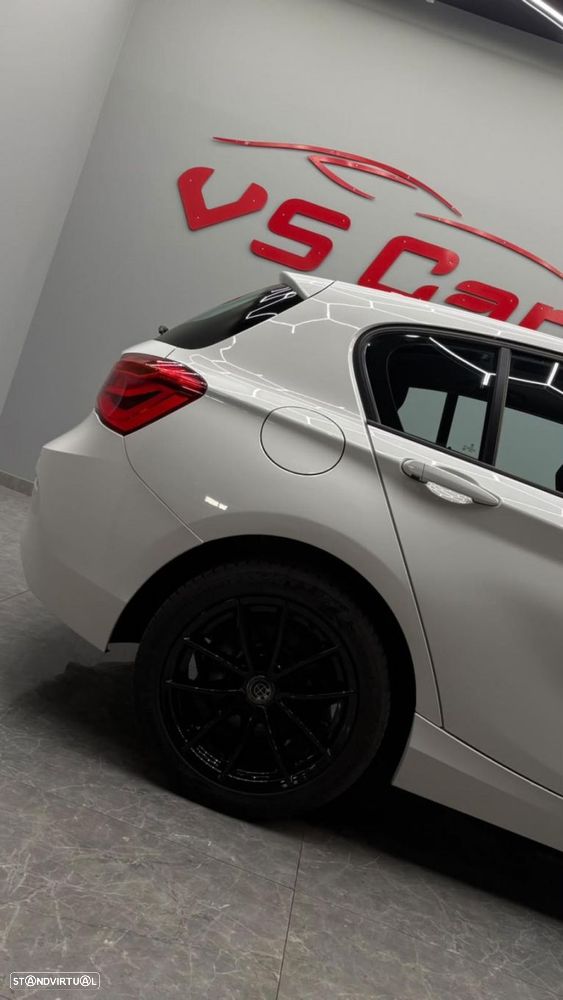 BMW 116 d Sport Line - 37