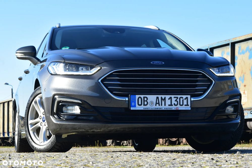 Ford Mondeo 2.0 EcoBlue Titanium - 27