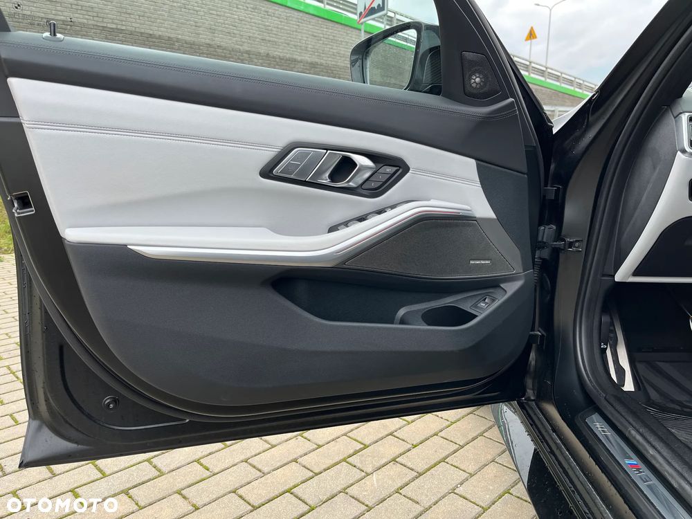 BMW M3 Competition xDrive sport - 10