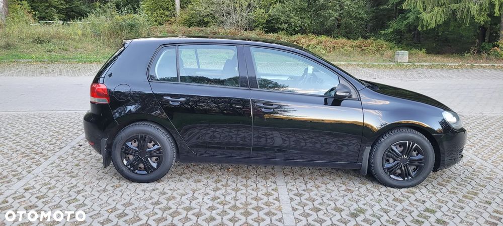 Volkswagen Golf 1.6 TDI DPF Comfortline - 11