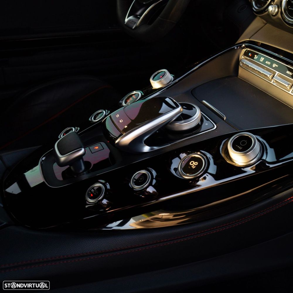 Mercedes-Benz AMG GT S - 18