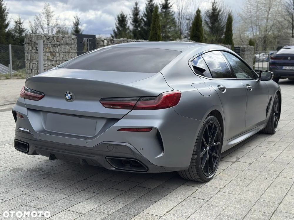BMW Seria 8 - 2