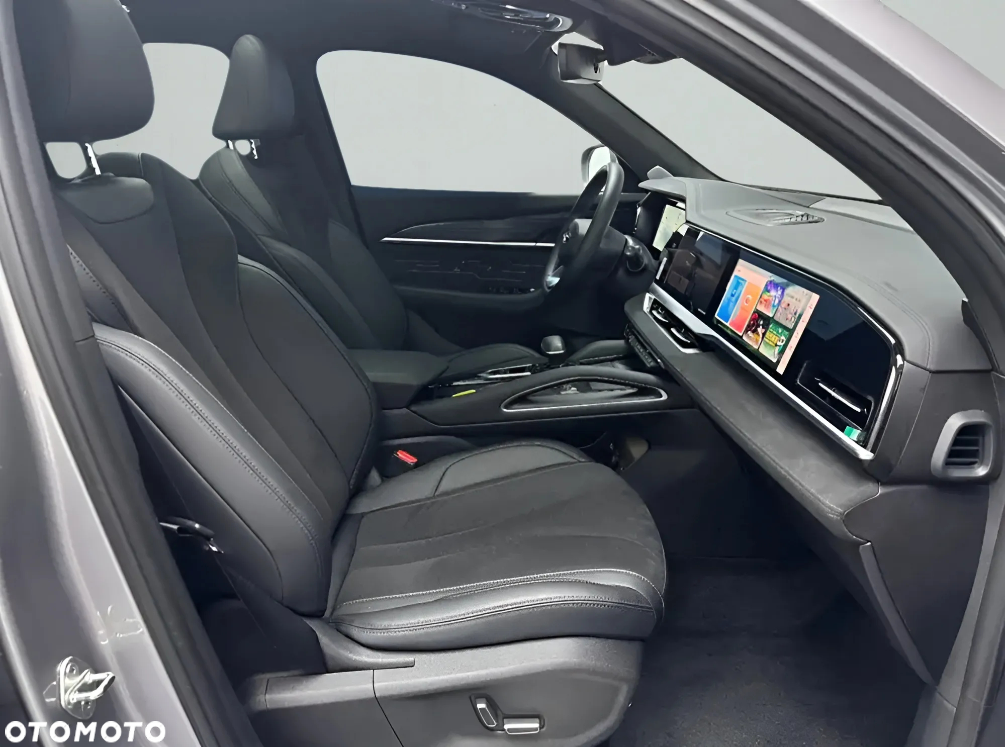 Geely Monjaro - 11