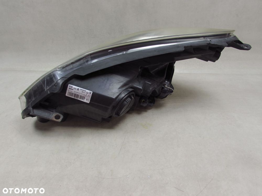 OPEL CORSA D LIFT 11-14 LAMPA PRZOD PRAWA 13446800 UK RHD - 4