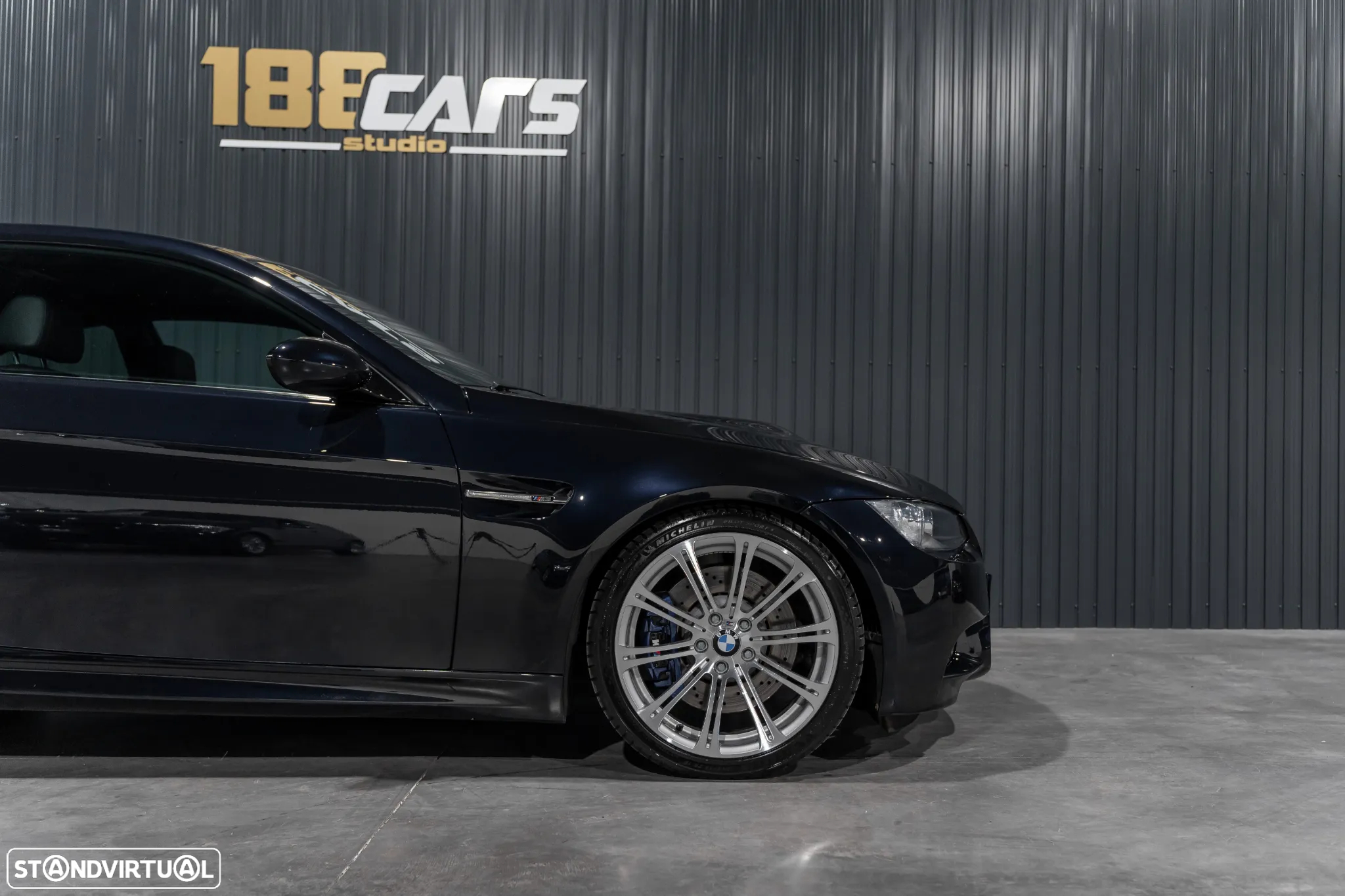 BMW M3 Auto - 45