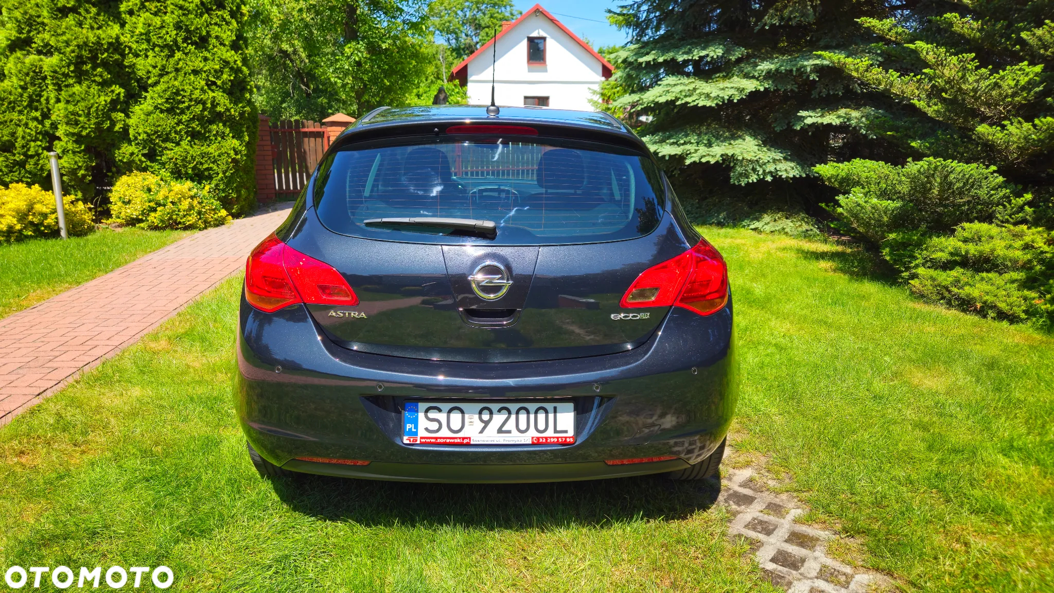 Opel Astra IV 1.4 Essentia - 4
