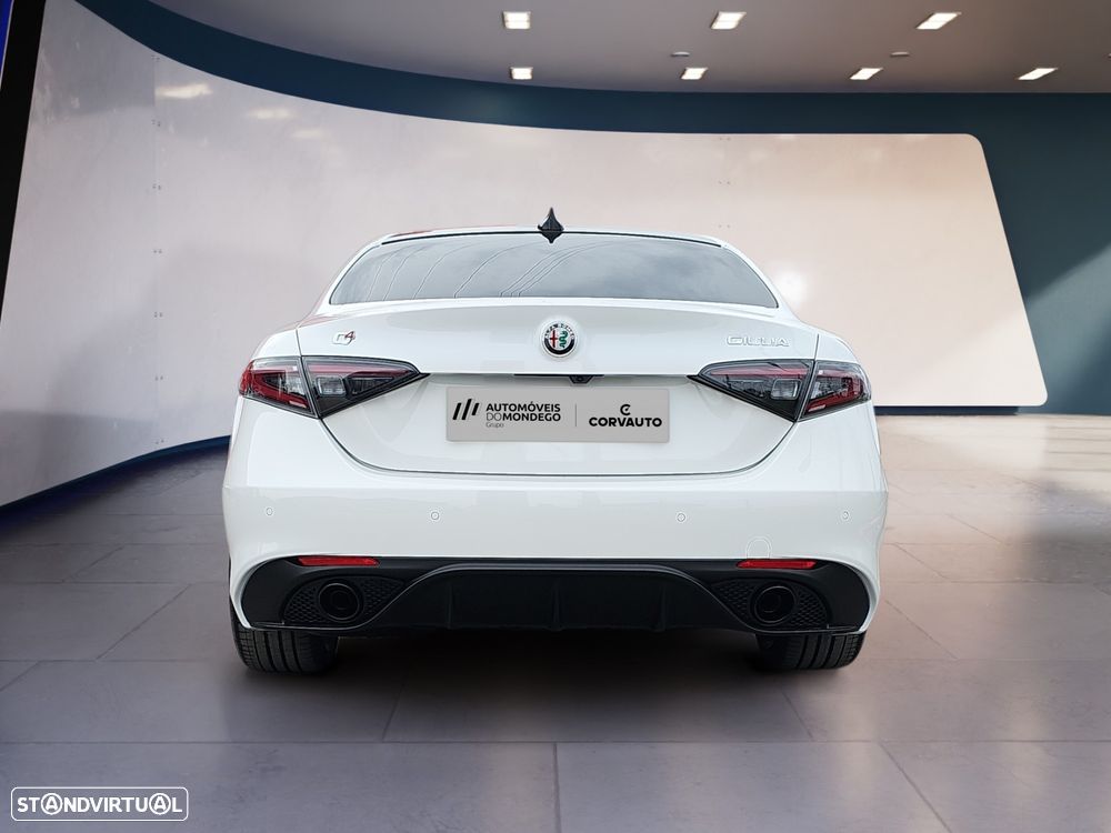 Alfa Romeo Giulia 2.2 D Veloce Q4 AT8 - 7