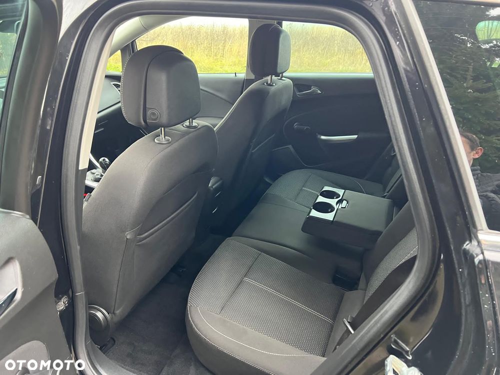 Opel Astra 1.4 Turbo Sport - 21