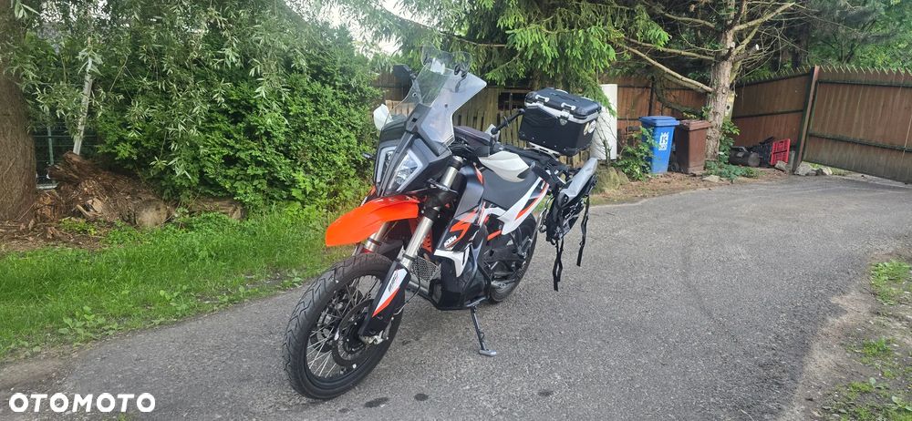 KTM Adventure - 1