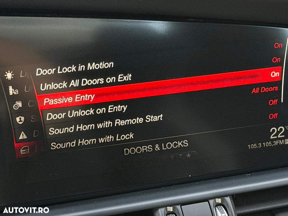 Alfa Romeo Giulia 2.9 V6 Bi-Turbo AT8 Quadrifoglio - 27