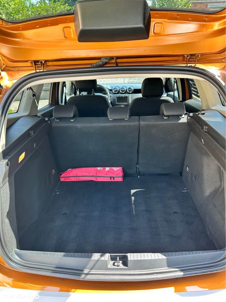 Dacia Duster 1.6 SCe S&S - 8
