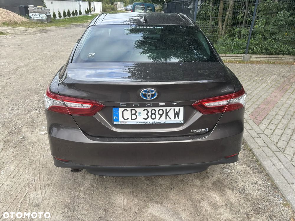 Toyota Camry 2.5 Hybrid Executive CVT - 4