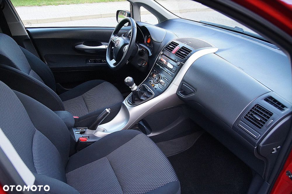 Toyota Auris 1.6 Edition - 17