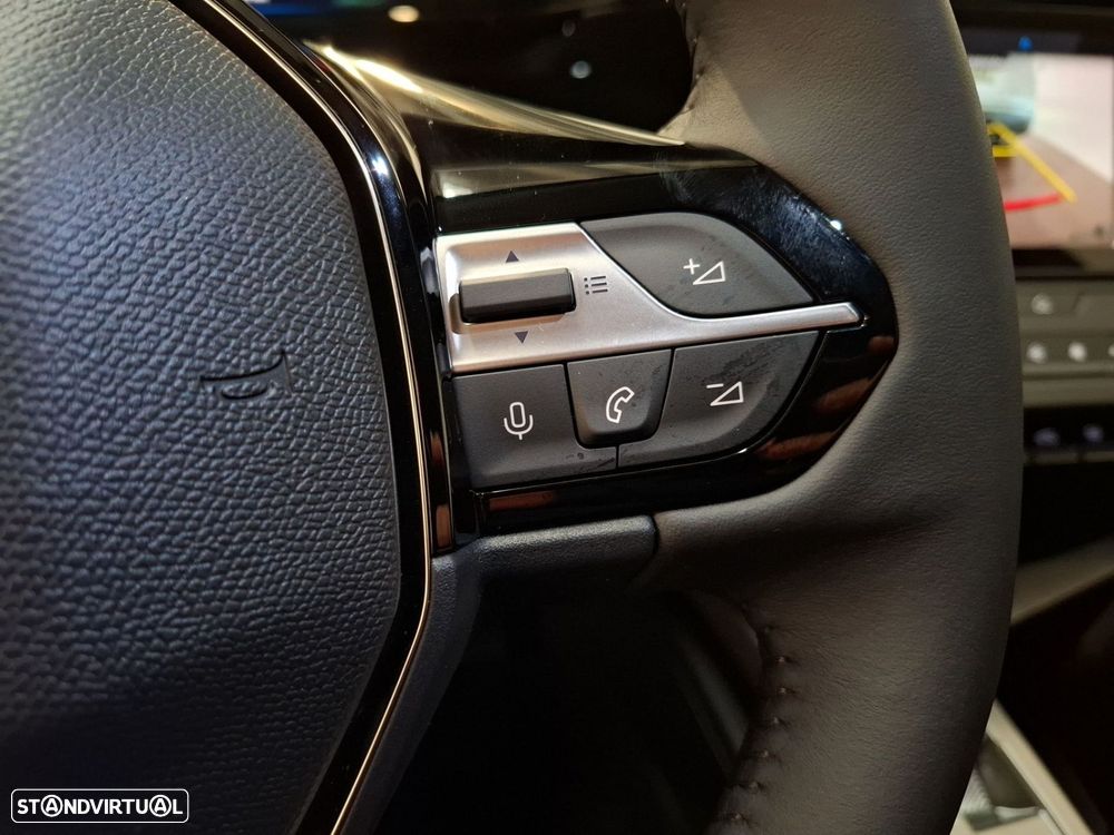 Peugeot e-308 54 kWh Allure - 15