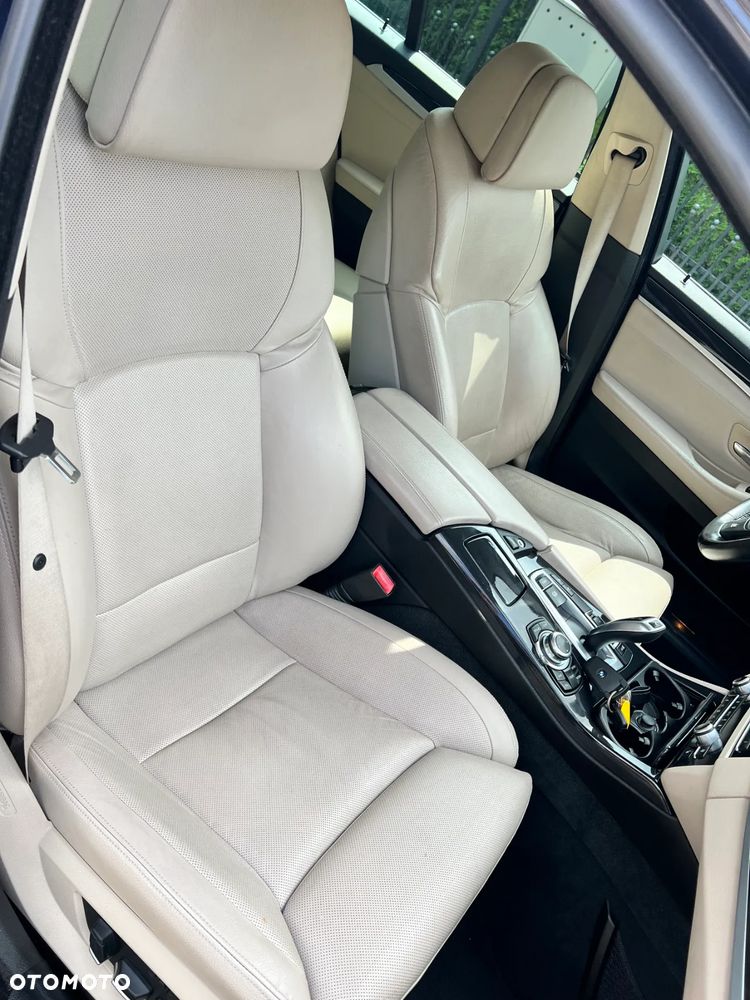 BMW Seria 5 - 12