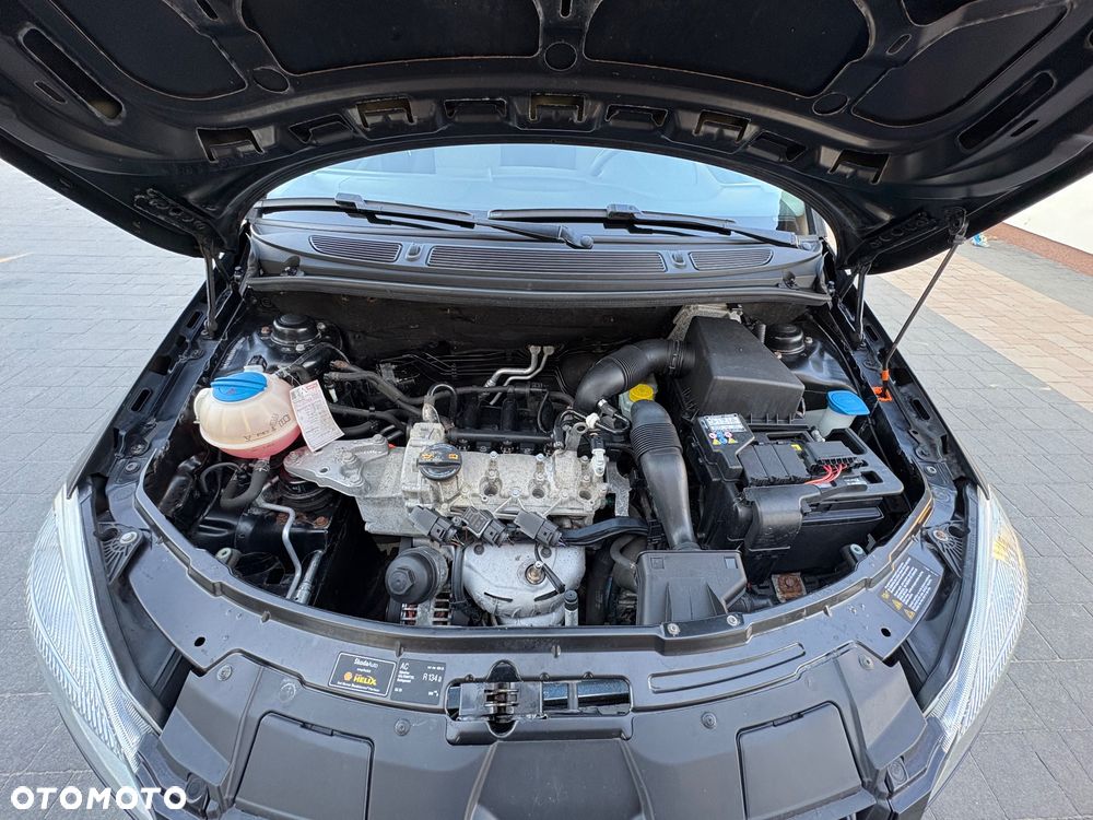 Skoda Fabia 1.2 HTP Ambiente - 27