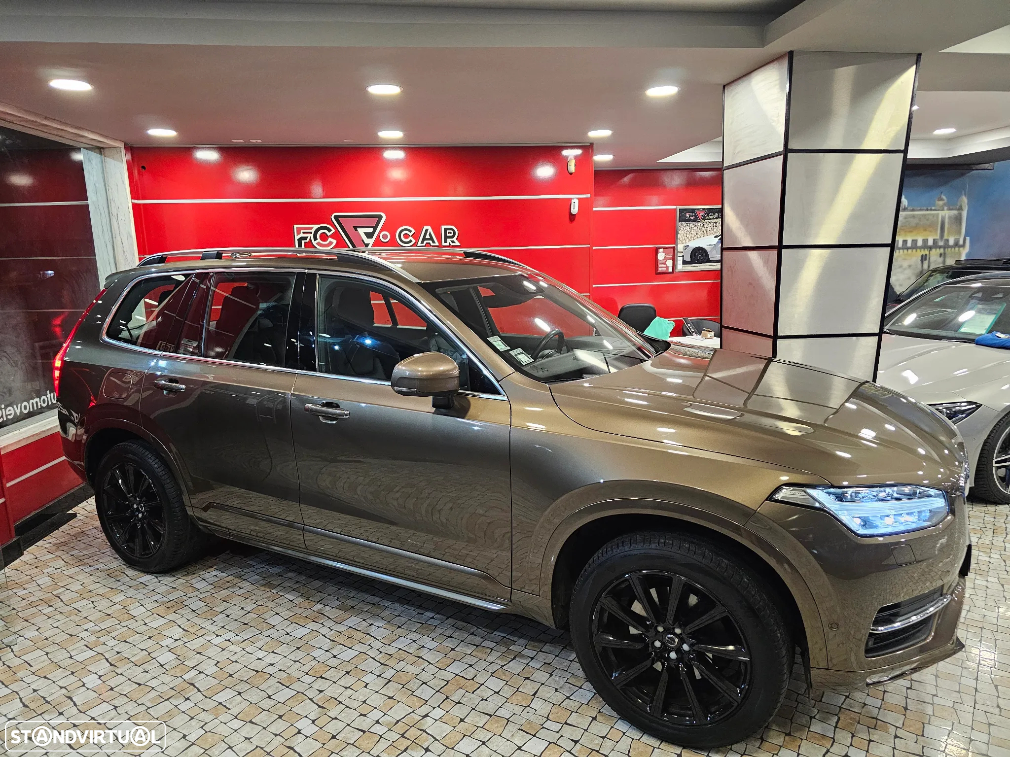Volvo XC 90 2.0 D4 Momentum - 12