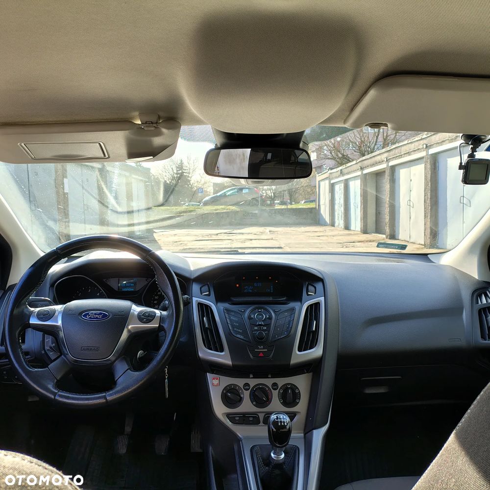 Ford Focus 1.6 TDCi Edition - 14