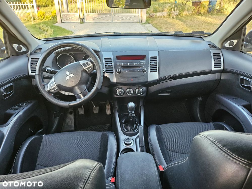 Mitsubishi Outlander 2.0 DID Intense - 7